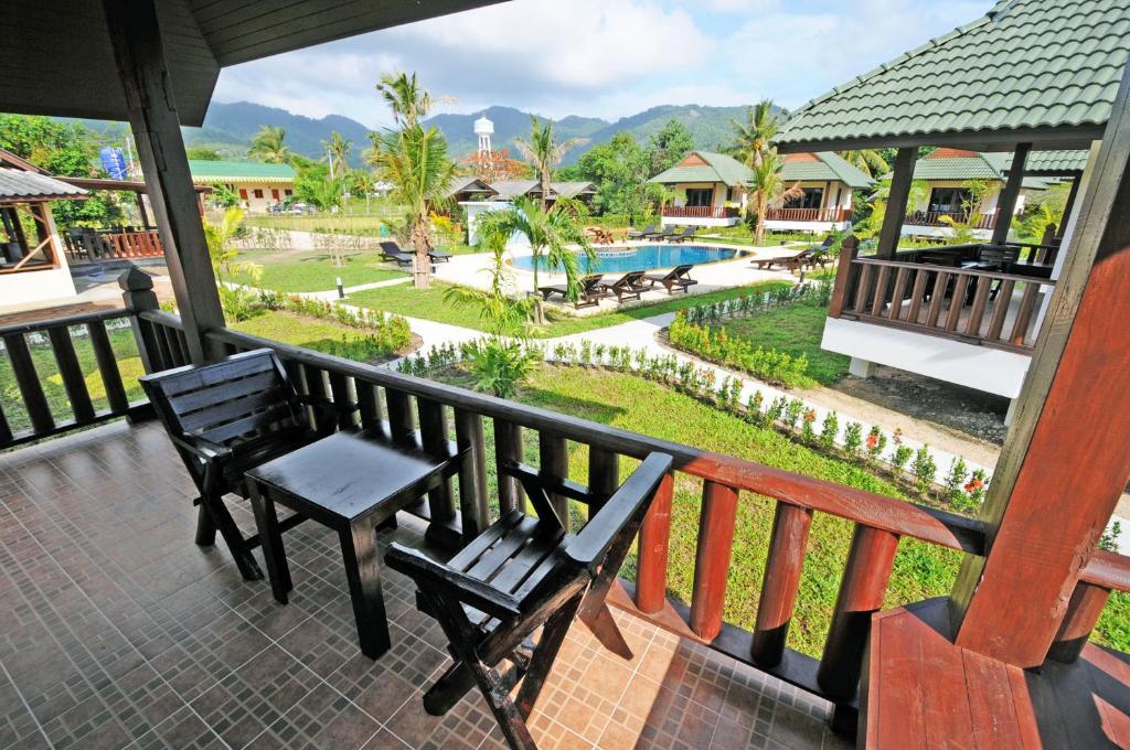 Phatcharee Resort Baan Tai Phòng bức ảnh