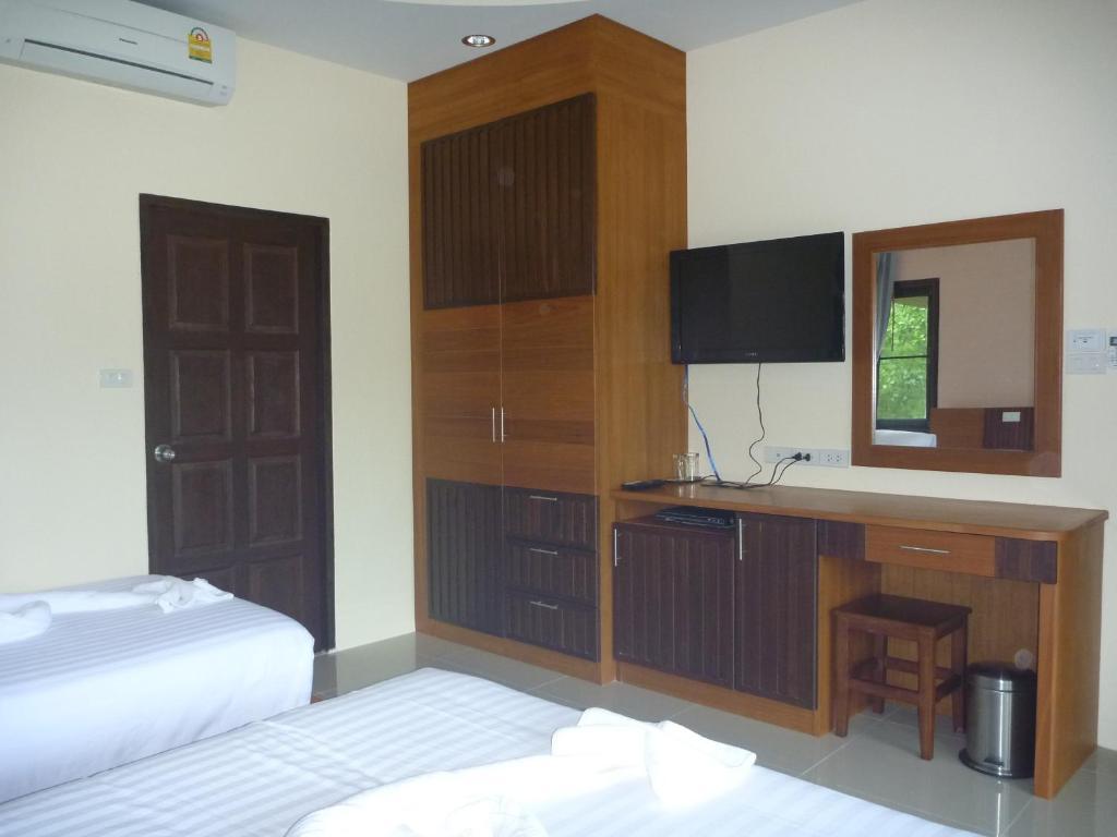Phatcharee Resort Baan Tai Phòng bức ảnh