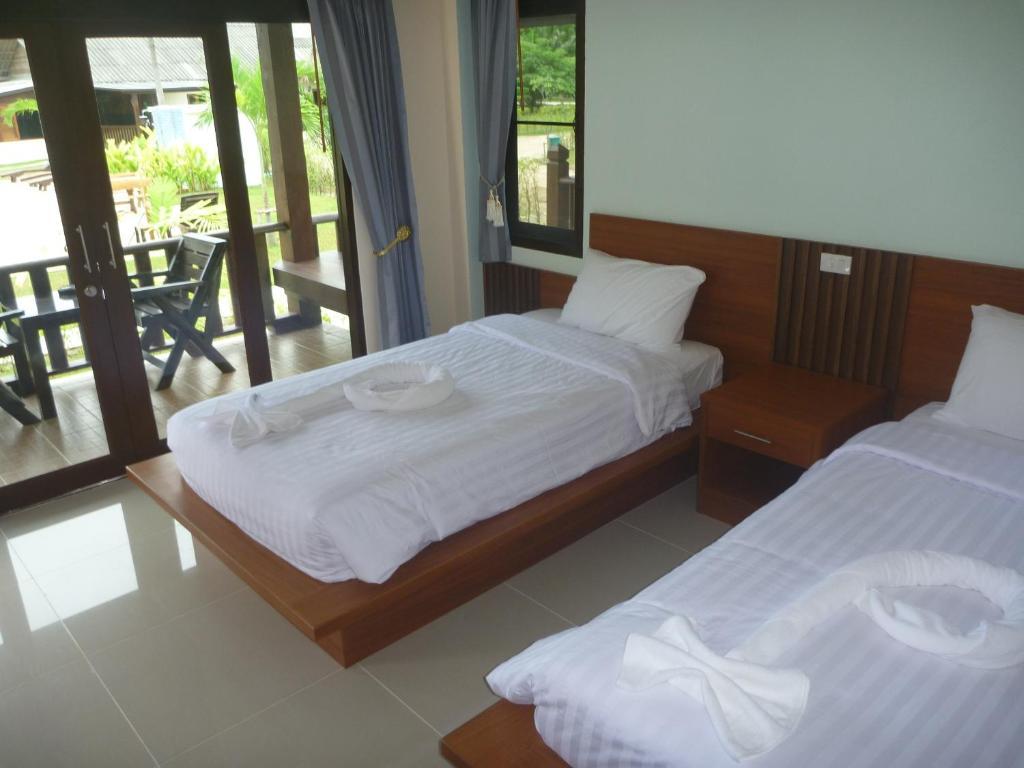 Phatcharee Resort Baan Tai Phòng bức ảnh