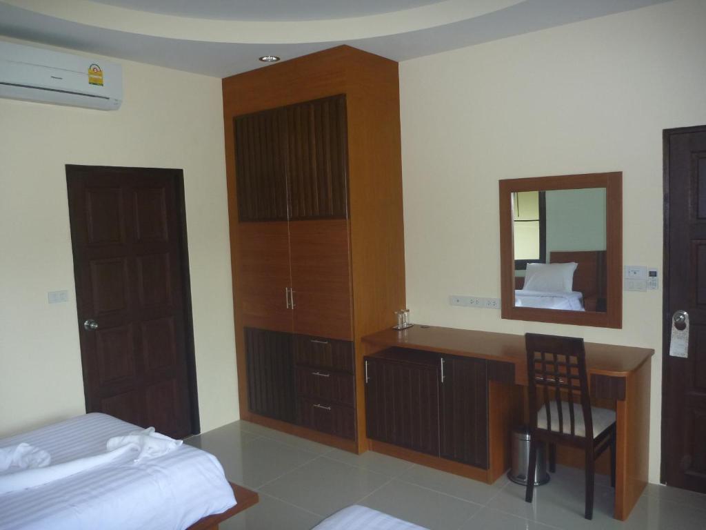 Phatcharee Resort Baan Tai Phòng bức ảnh