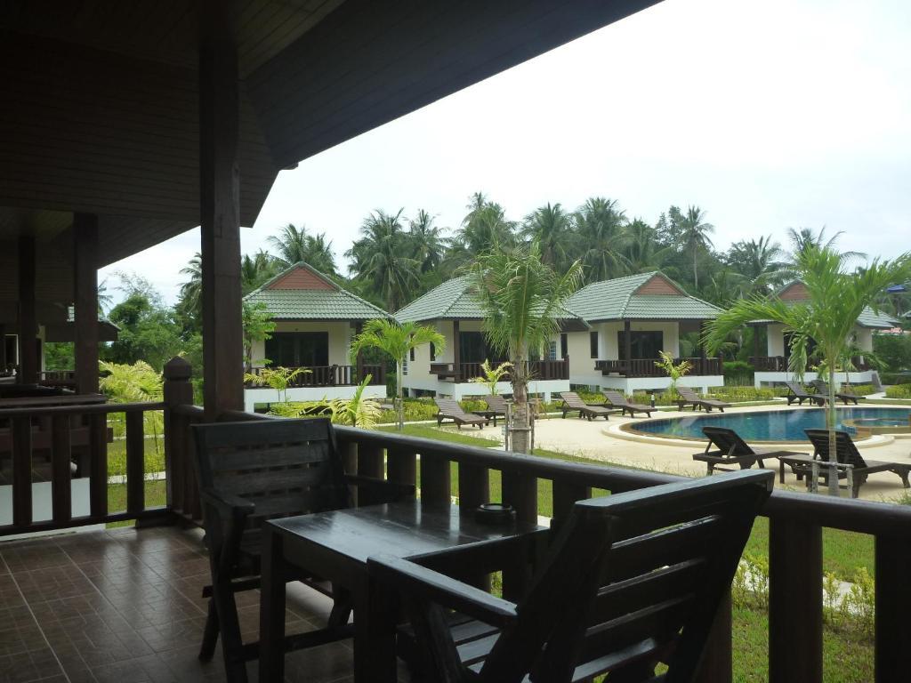 Phatcharee Resort Baan Tai Phòng bức ảnh