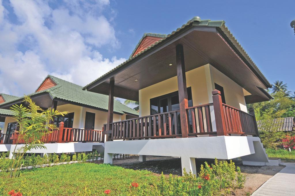 Phatcharee Resort Baan Tai Phòng bức ảnh